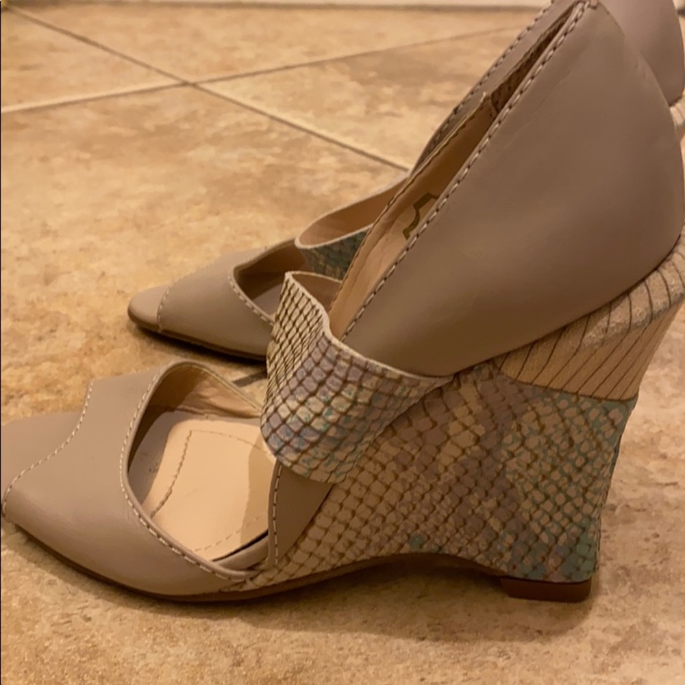 Tan With Snake Print Wedge Worn Once - image 2